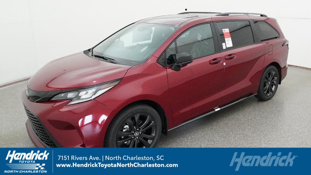 New 2026 Toyota Sienna XSE