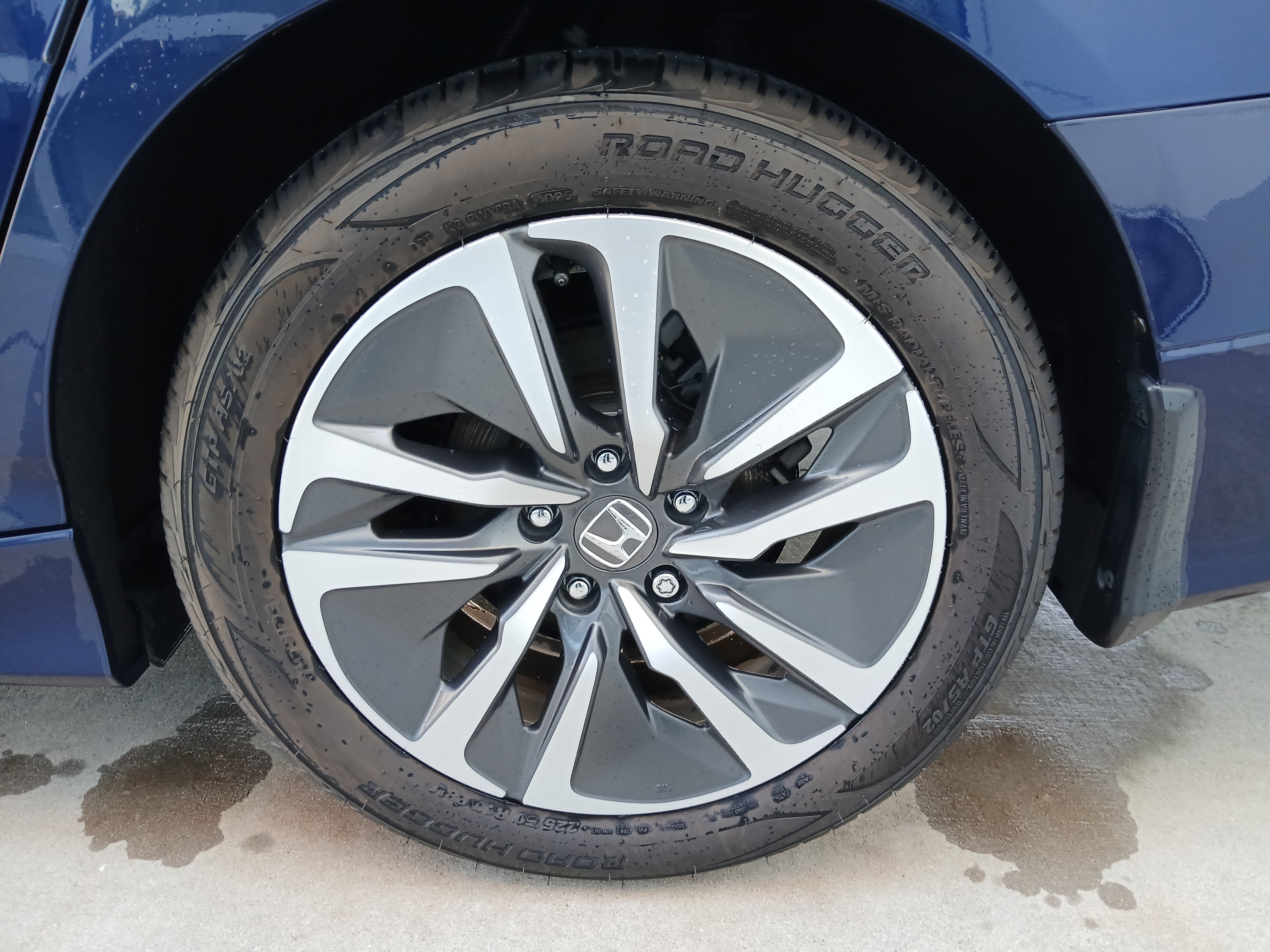 Used 2020 Honda Accord Hybrid image 16