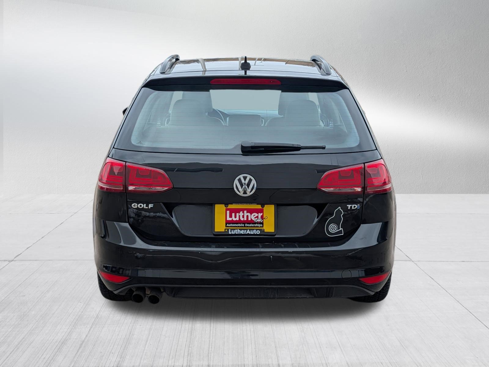 Used 2015 Volkswagen Golf TDI S image 6