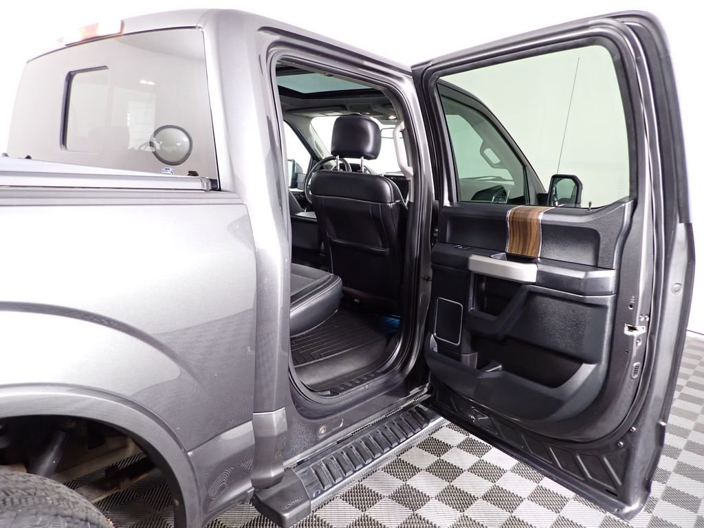 Used 2016 Ford F150 Lariat image 40