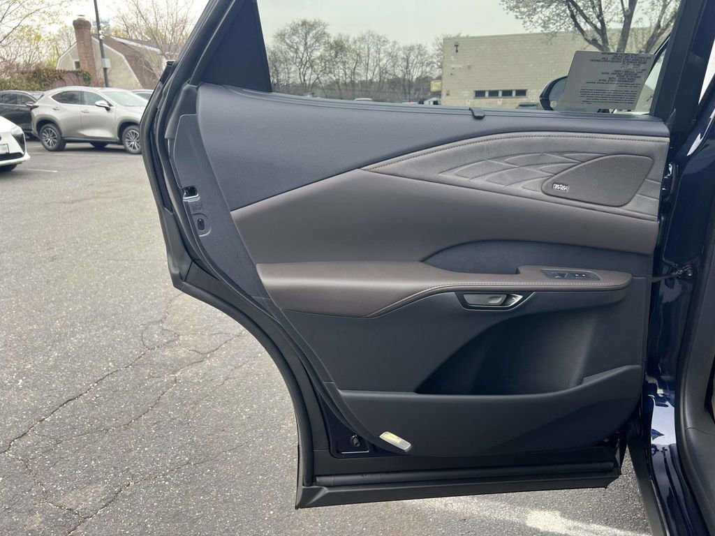 New 2026 Lexus RX 450h AWD image 14