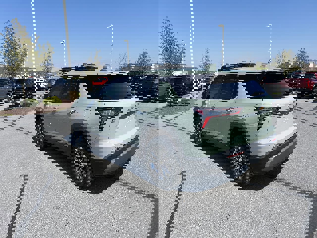 Used 2026 Chevrolet Equinox LT w/ Convenience Package II AWD/4WD image 5