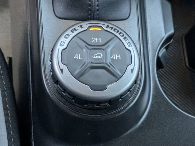 Used 2023 Ford Bronco Black Diamond image 17