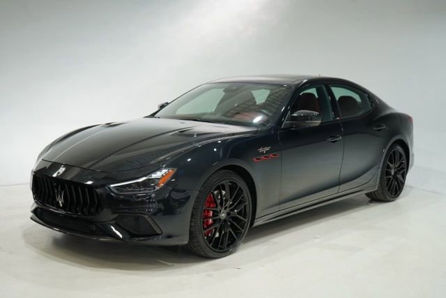 Used 2022 Maserati Ghibli Trofeo image 3