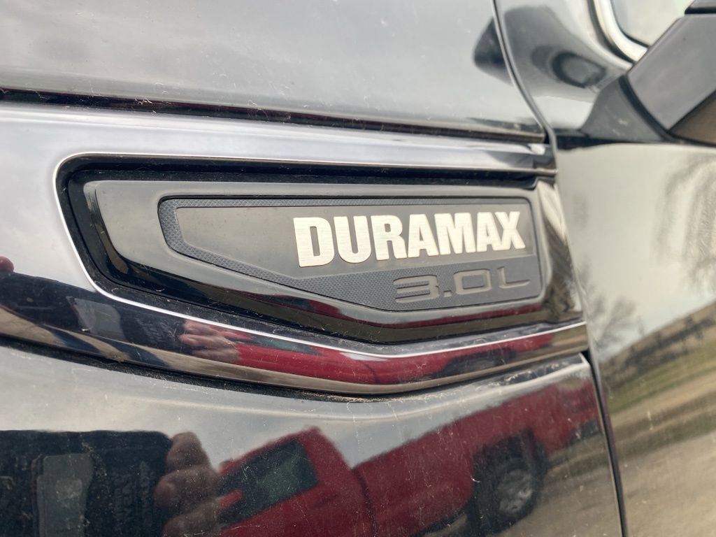 Used 2023 GMC Yukon XL Denali Ultimate image 19