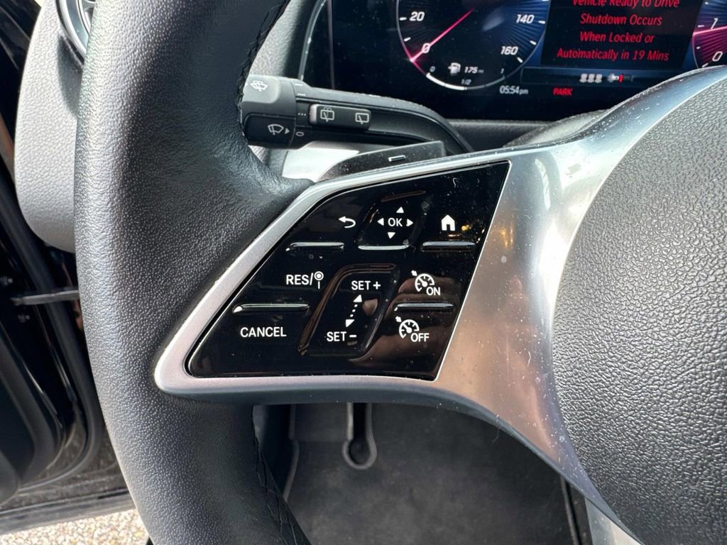 Used 2024 Mercedes-Benz GLB 250 image 22