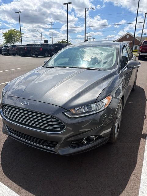 Used 2015 Ford Fusion Titanium FWD image 2