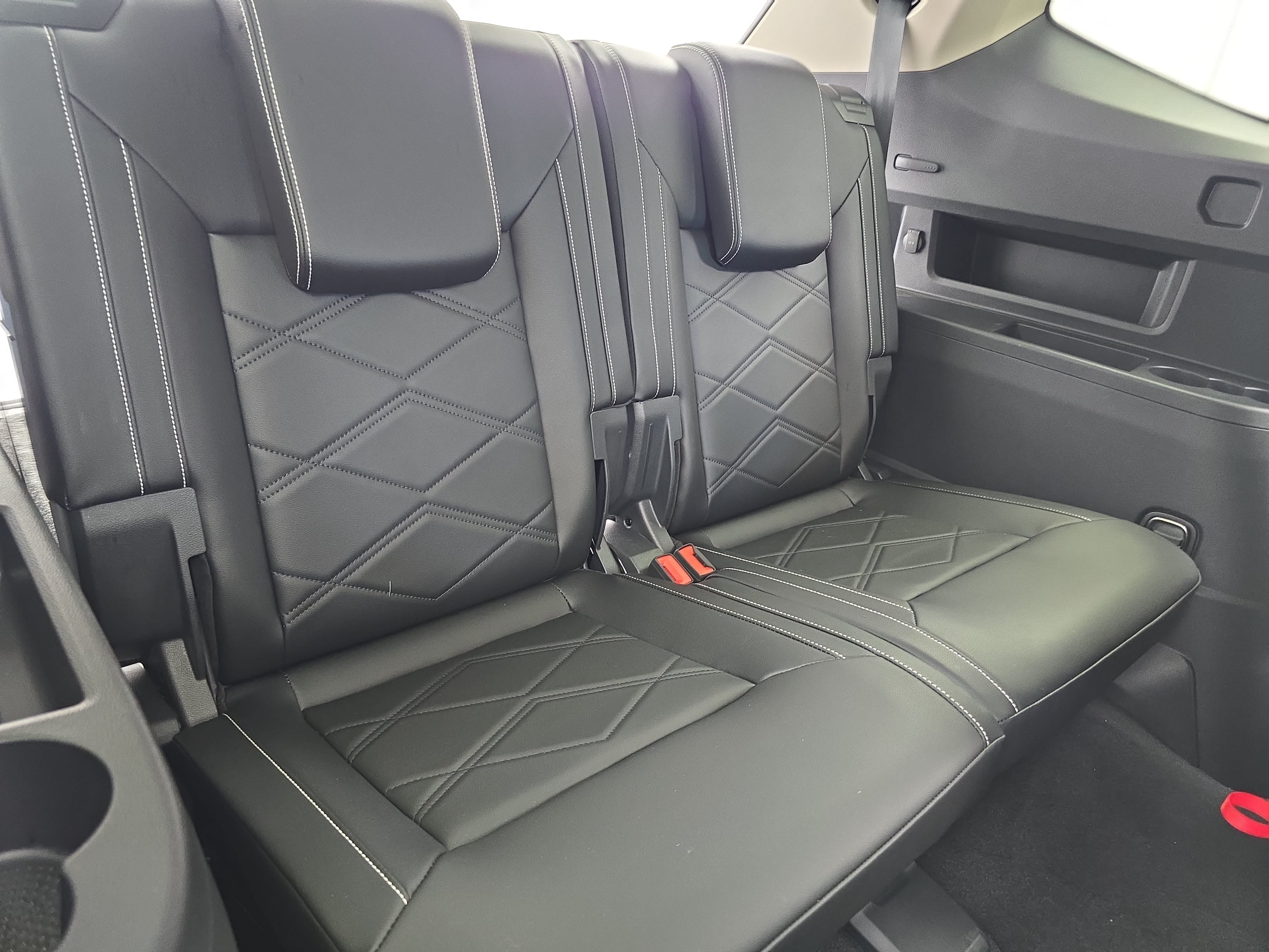 Certified 2024 Volkswagen Atlas SE AWD/4WD image 12