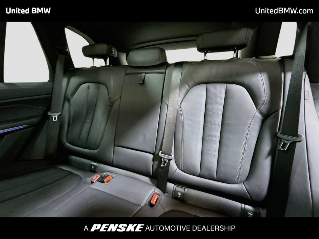 Used 2022 BMW X5 xDrive40i w/ Premium Package AWD/4WD image 20