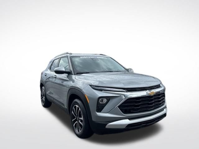Certified 2026 Chevrolet TrailBlazer LT FWD image 1