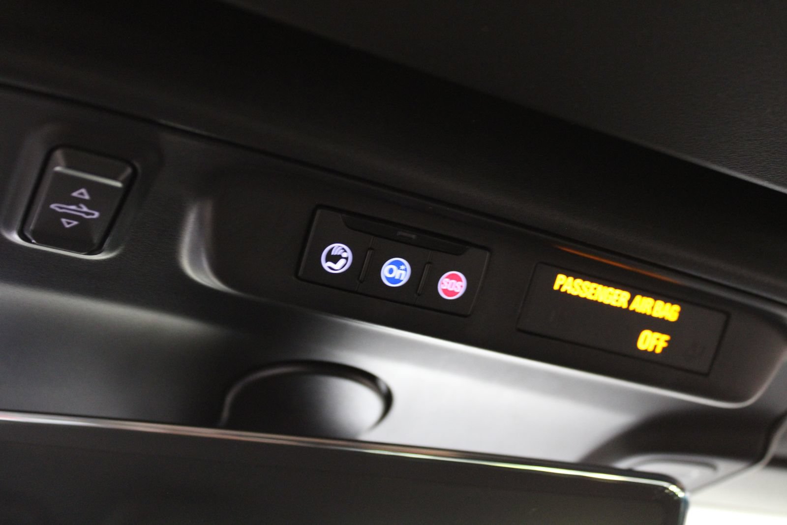 Used 2019 Chevrolet Camaro ZL1 RWD image 31
