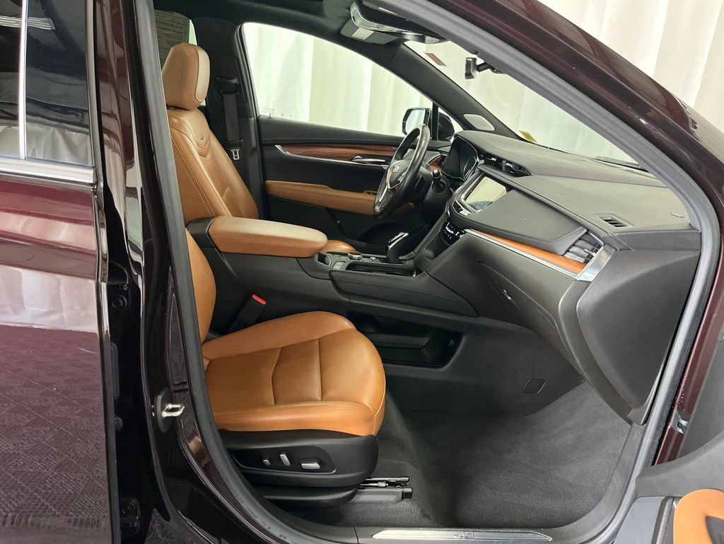 Used 2021 Cadillac XT5 Premium Luxury AWD/4WD image 22