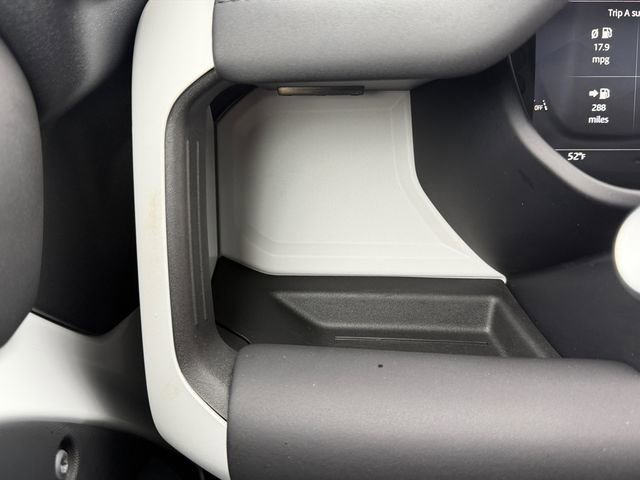 Used 2025 Land Rover Defender 110 S image 19