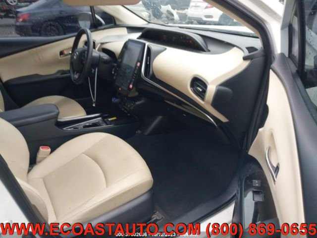 Used 2019 Toyota Prius Limited FWD image 10