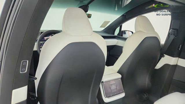 Used 2024 Tesla Model X Plaid image 35