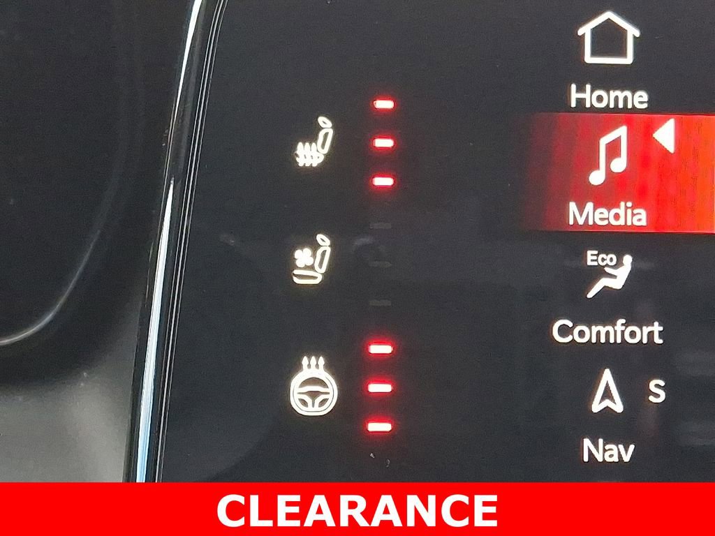 Used 2024 Dodge Charger R/T w/ Plus Group image 24