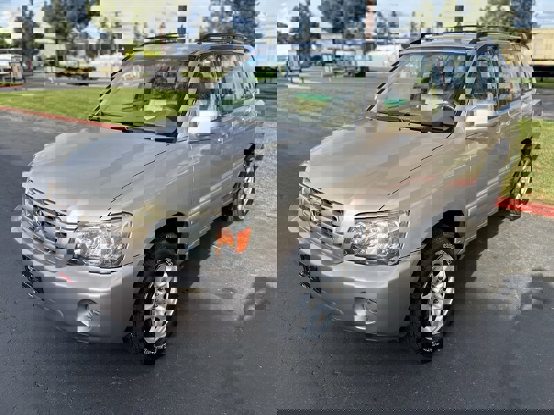 Used 2005 Toyota Highlander 2WD image 7