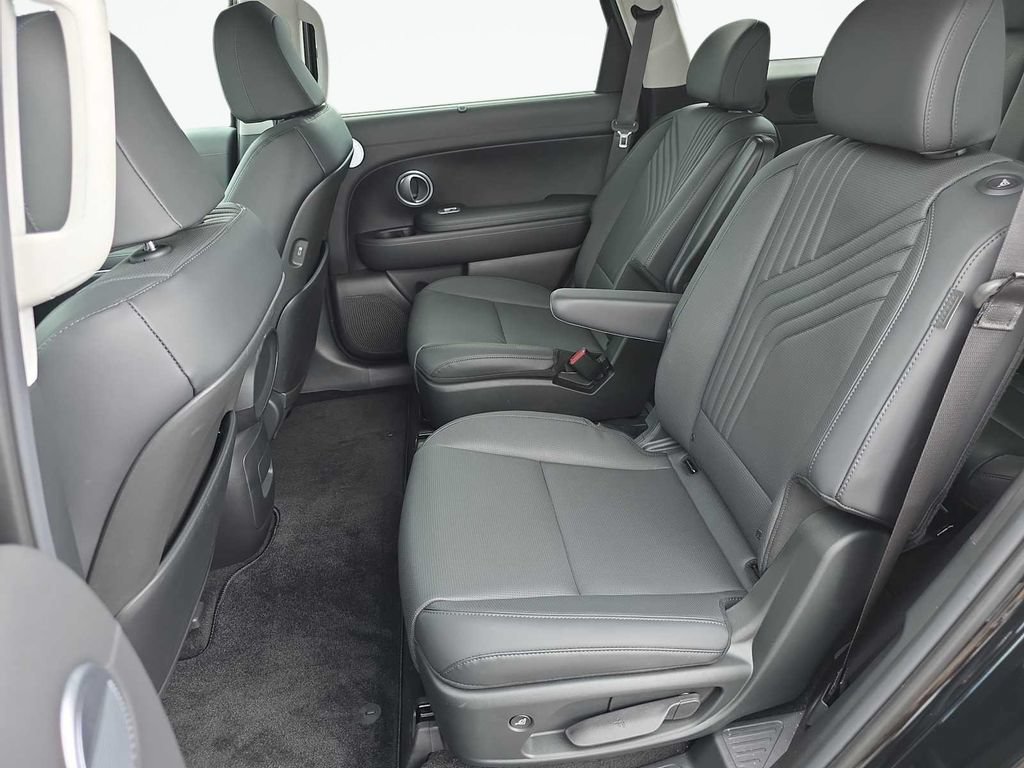Certified 2026 Hyundai Palisade SEL FWD image 29