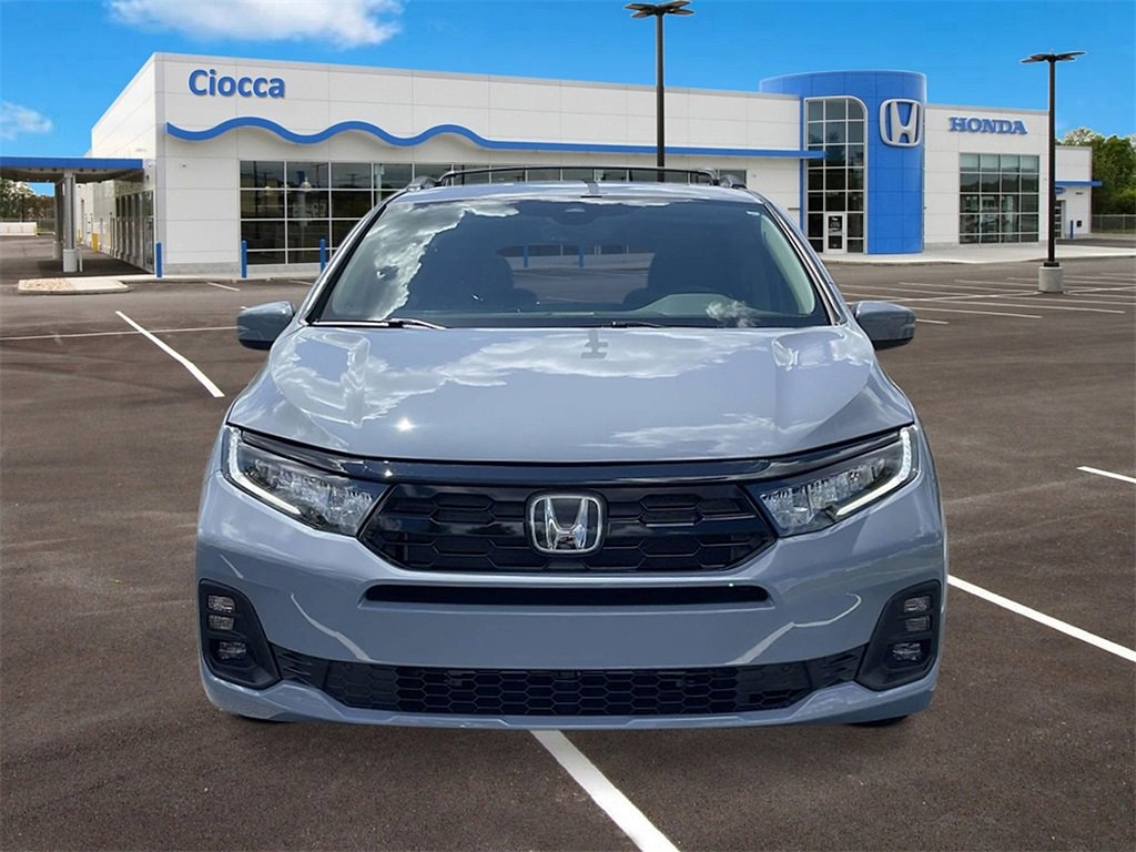 New 2026 Honda Odyssey Touring image 8
