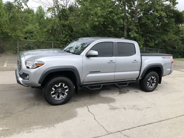 Used 2021 Toyota Tacoma TRD Off-Road w/ Technology Package AWD/4WD image 3
