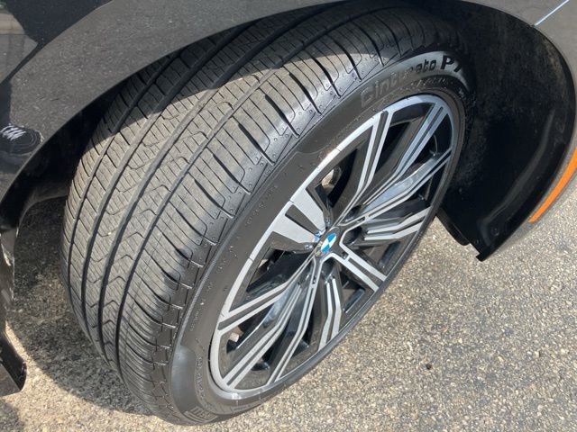 Used 2025 BMW 330i xDrive Sedan w/ Convenience Package image 44