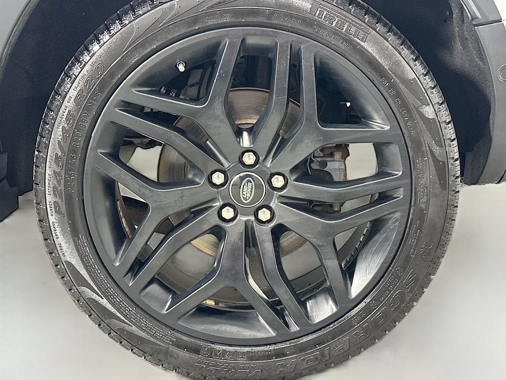 Used 2018 Land Rover Range Rover Evoque HSE Dynamic AWD/4WD image 33