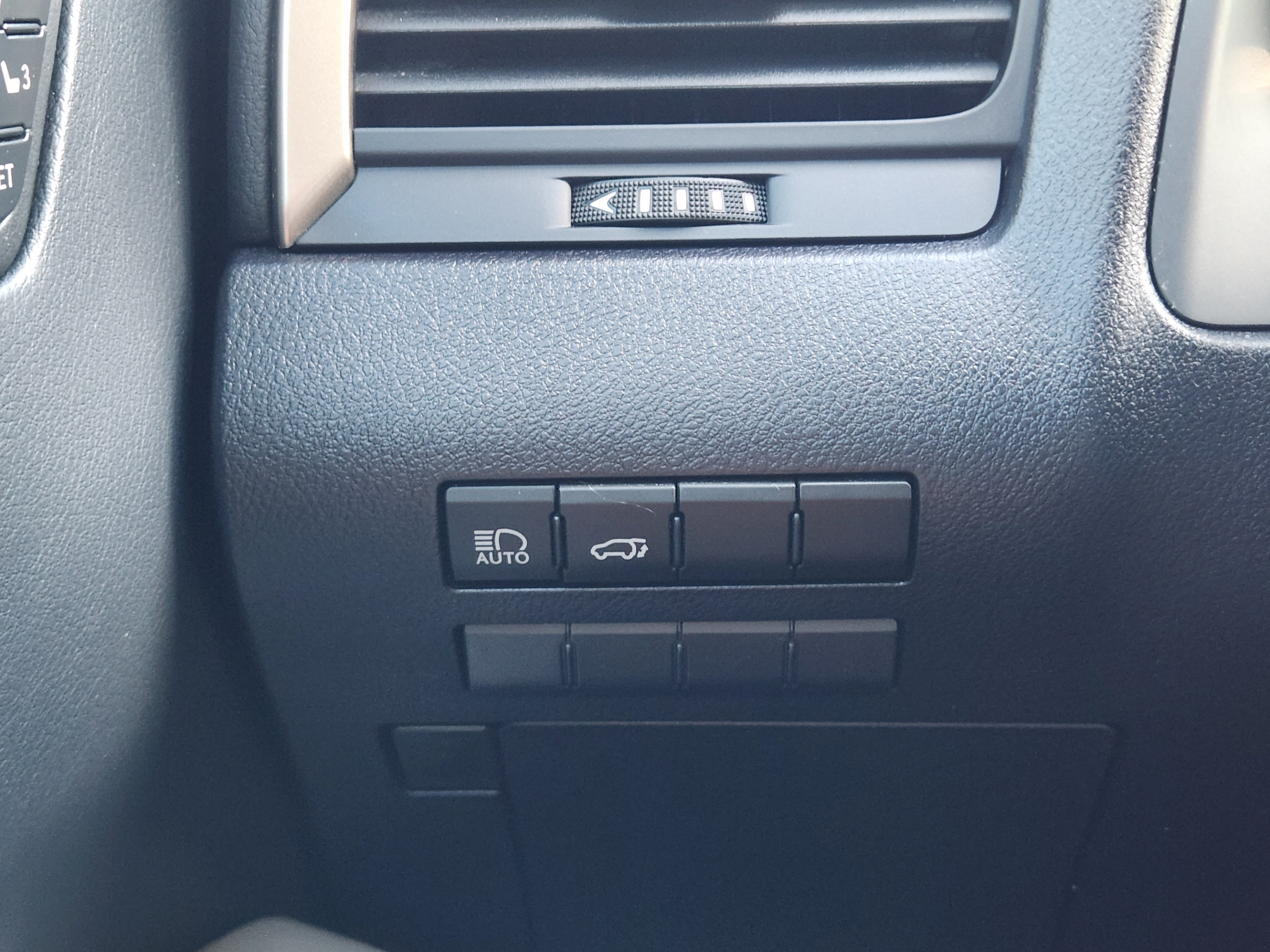 Used 2022 Lexus RX 350 FWD w/ Premium Package image 18