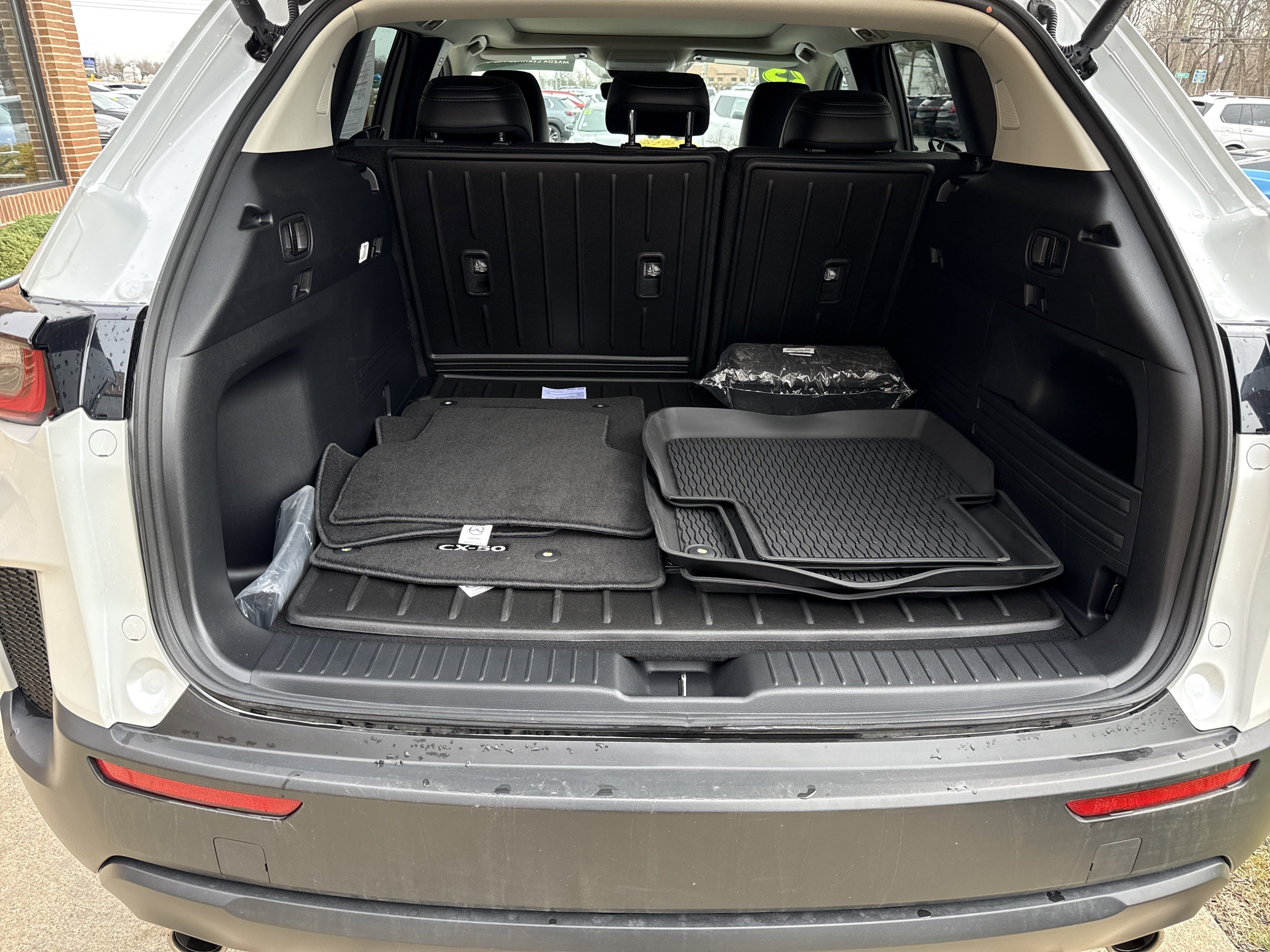 Certified 2025 MAZDA CX-50 2.5 Hybrid w/ Weather Package image 5