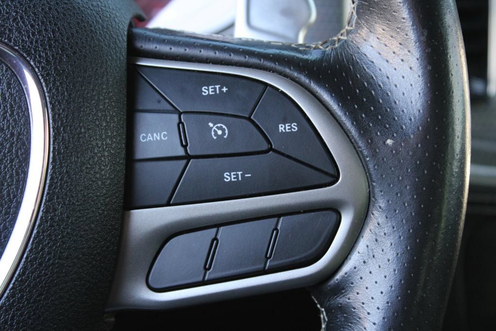 Used 2020 Dodge Charger SRT Hellcat w/ Navigation & Travel Group RWD image 26