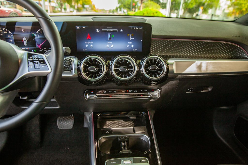 Used 2024 Mercedes-Benz GLB 250 image 14
