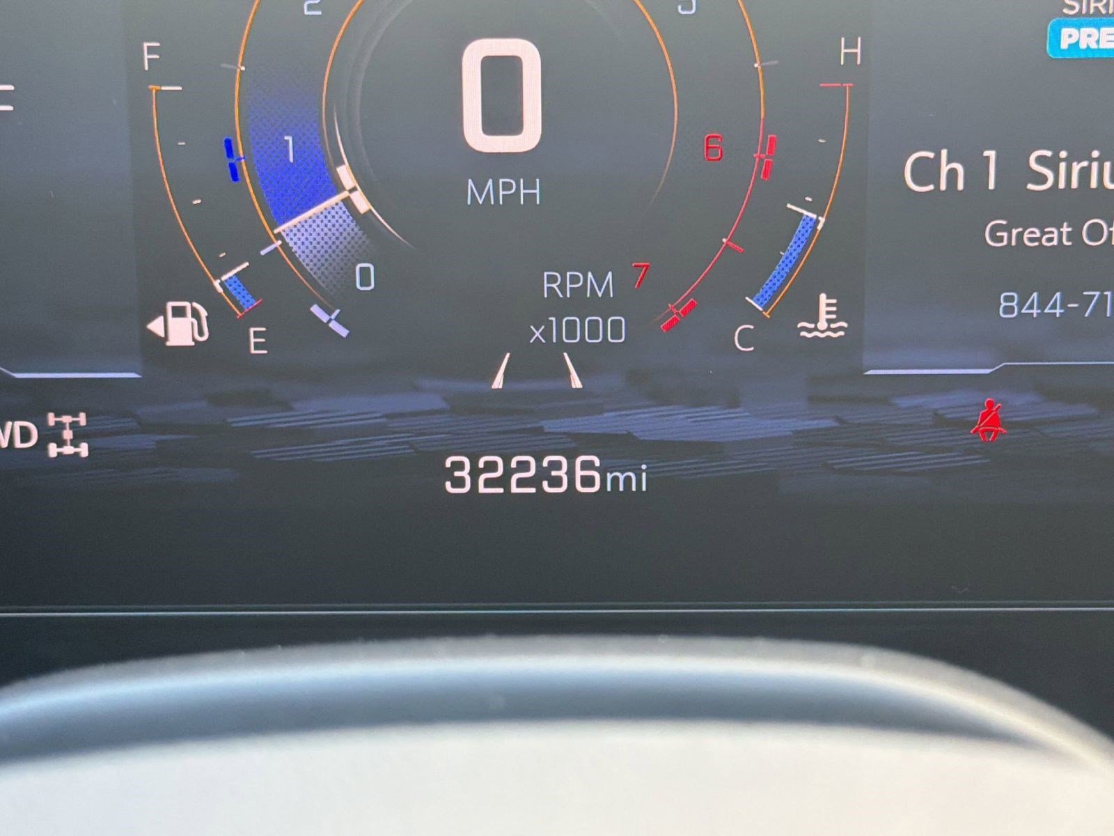 Used 2025 Chevrolet Tahoe Z71 w/ Comfort Package image 26