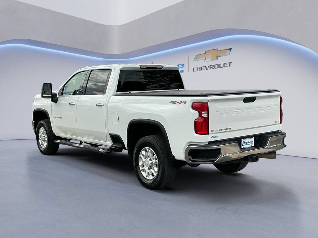 Used 2022 Chevrolet Silverado 2500 LTZ w/ Safety Package AWD/4WD image 3