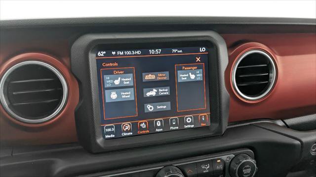 Used 2023 Jeep Wrangler Unlimited Rubicon w/ Cold Weather Group AWD/4WD image 33