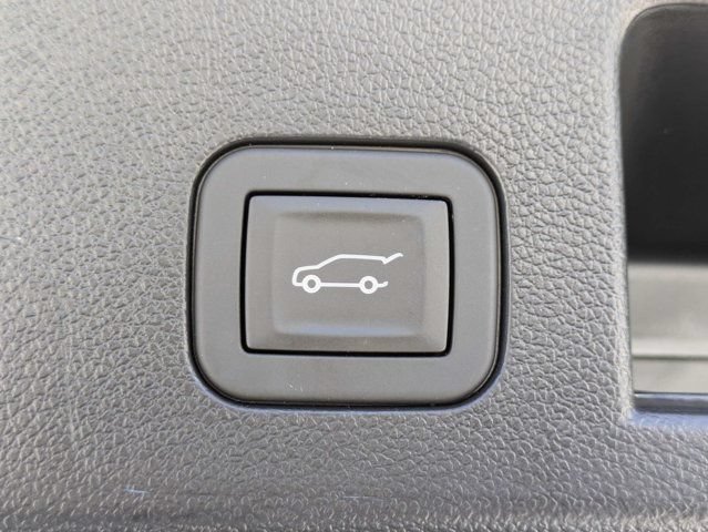 Used 2026 GMC Terrain Elevation w/ Elevation Premium Package AWD/4WD image 13