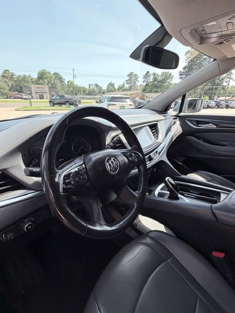 Used 2019 Buick Enclave Essence FWD image 9