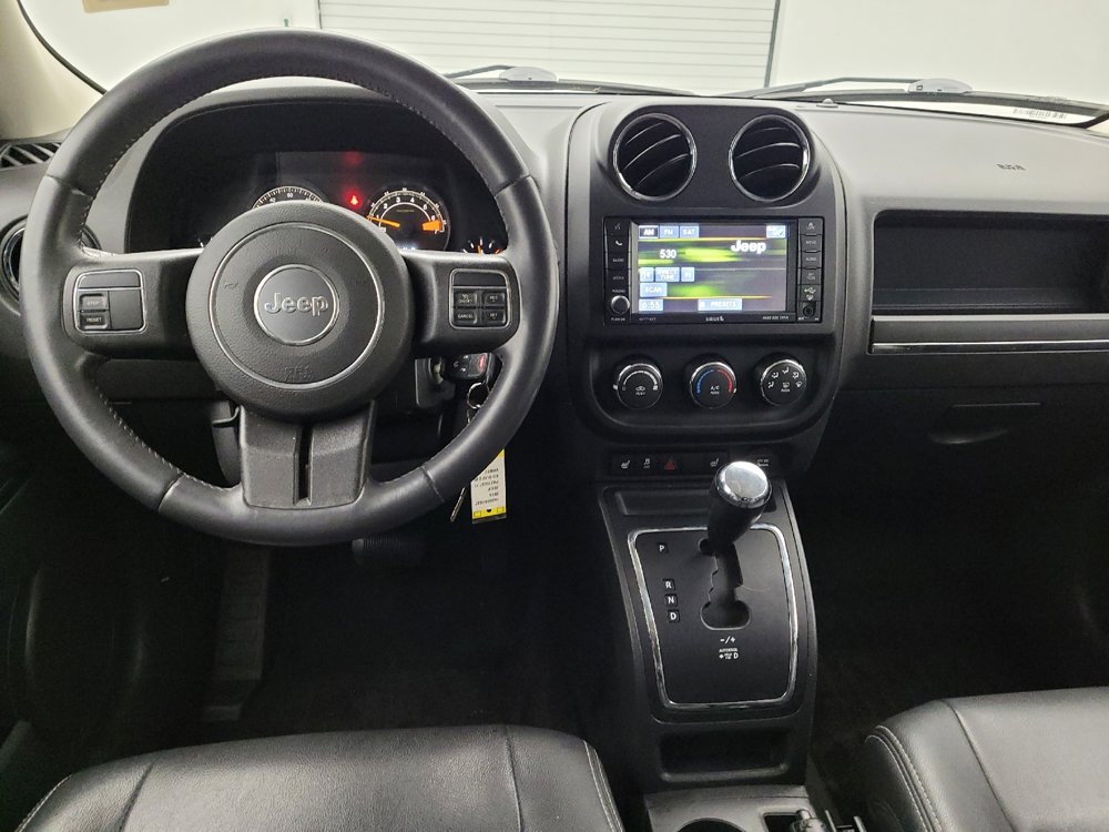 Used 2016 Jeep Patriot High Altitude image 22