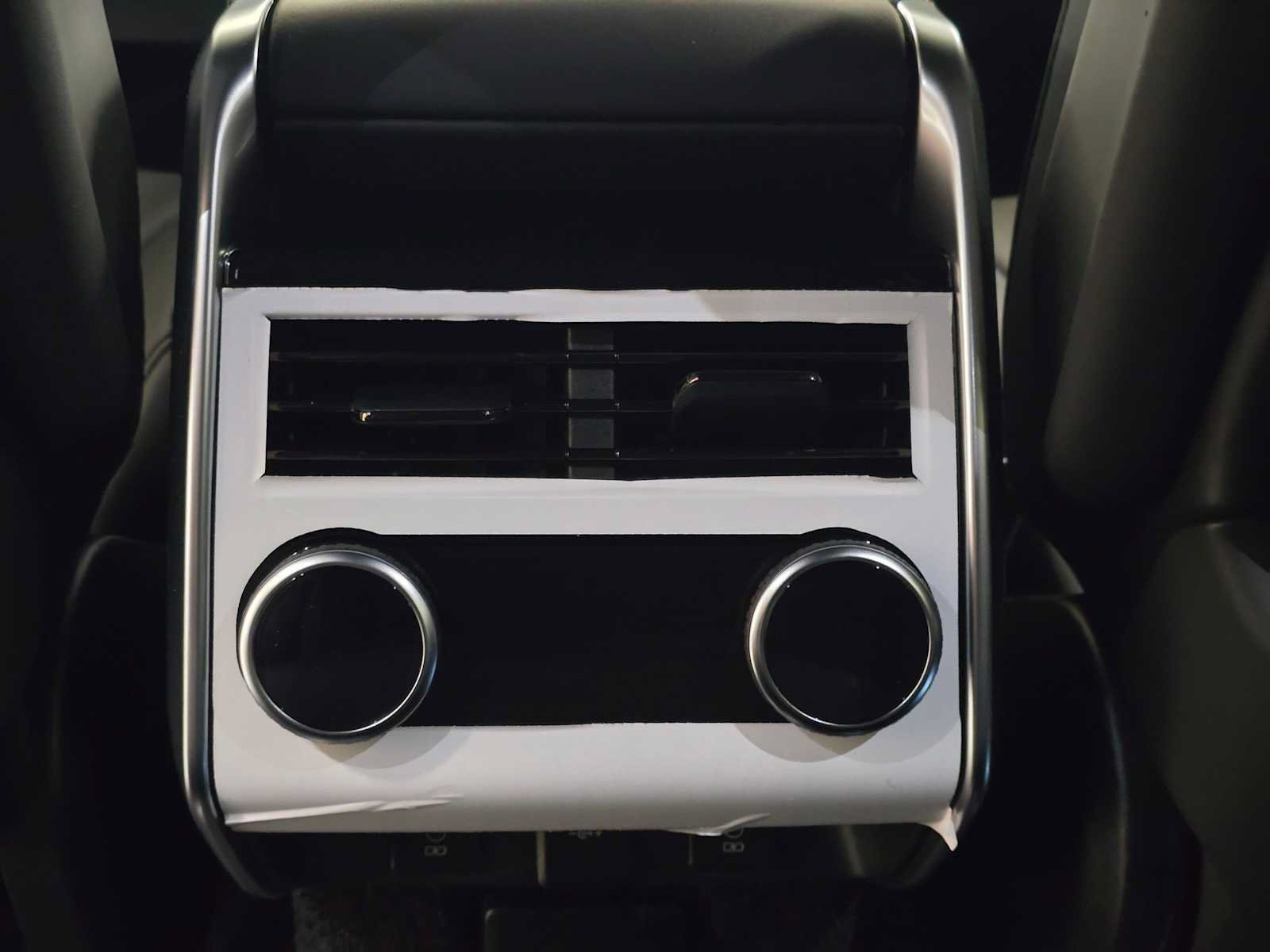 New 2026 Land Rover Range Rover Long Wheelbase SE AWD/4WD image 19
