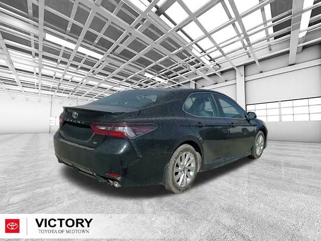 Used 2024 Toyota Camry SE video 3