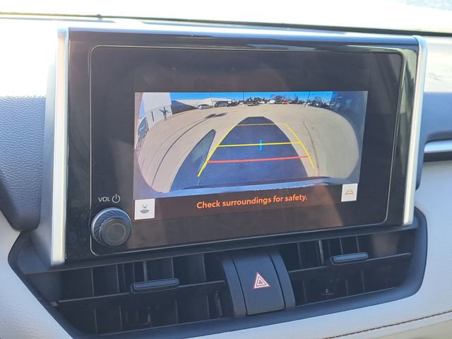 Used 2023 Toyota RAV4 XLE image 16