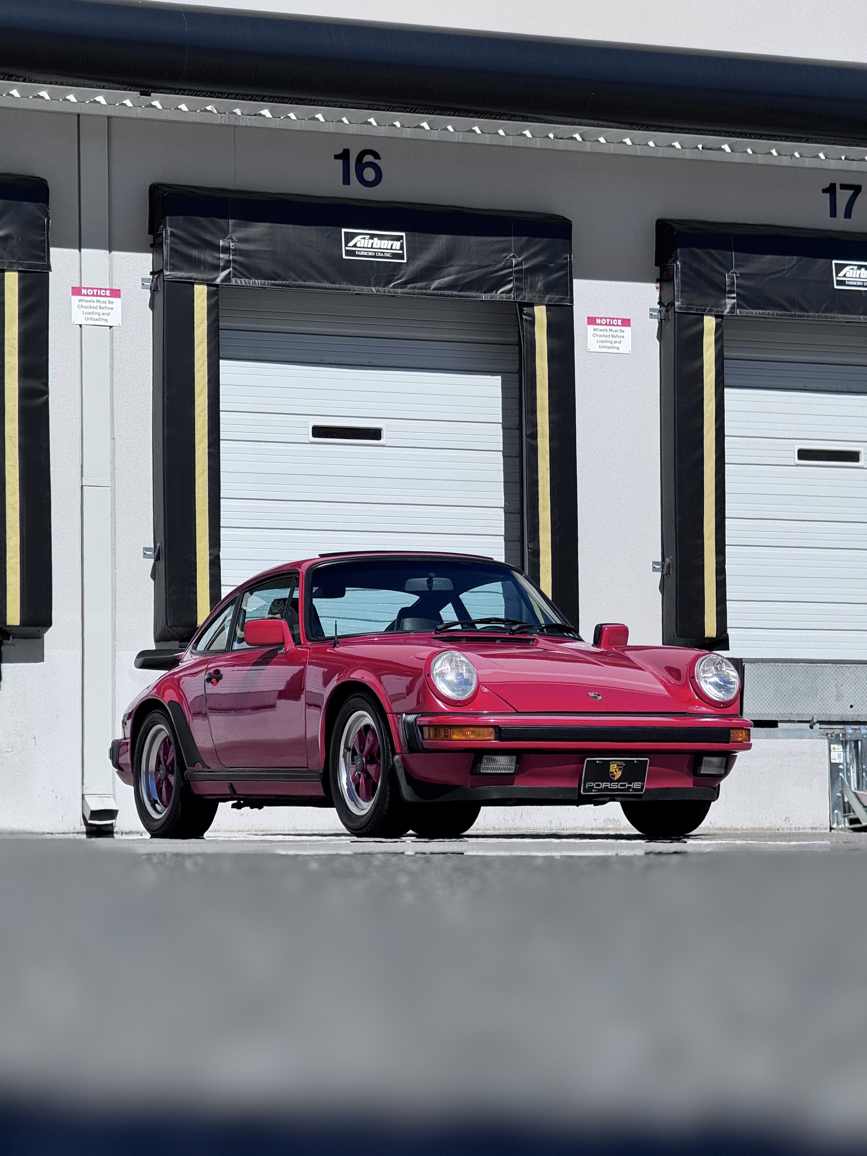 Used 1988 Porsche 911 Carrera RWD image 2