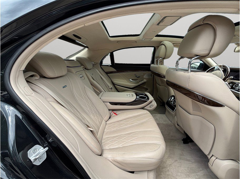 Used 2015 Mercedes-Benz S 63 AMG 4MATIC Sedan image 46