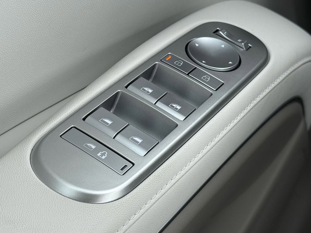New 2026 Hyundai Palisade FWD Hybrid image 16