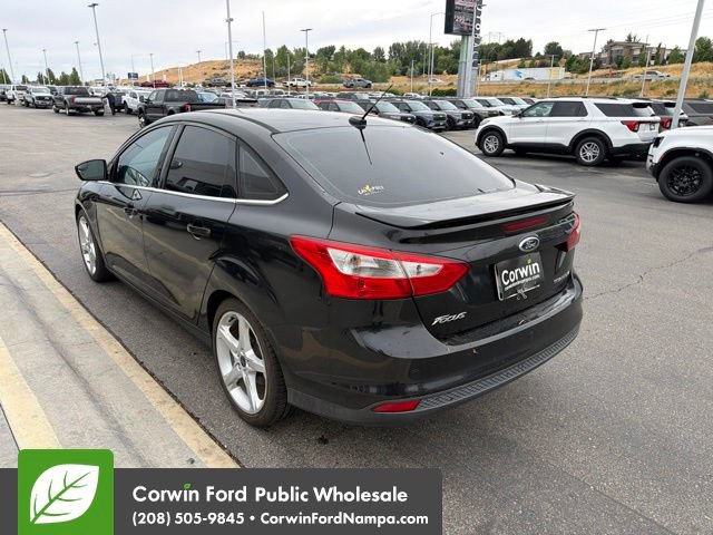 Used 2014 Ford Focus Titanium FWD image 5