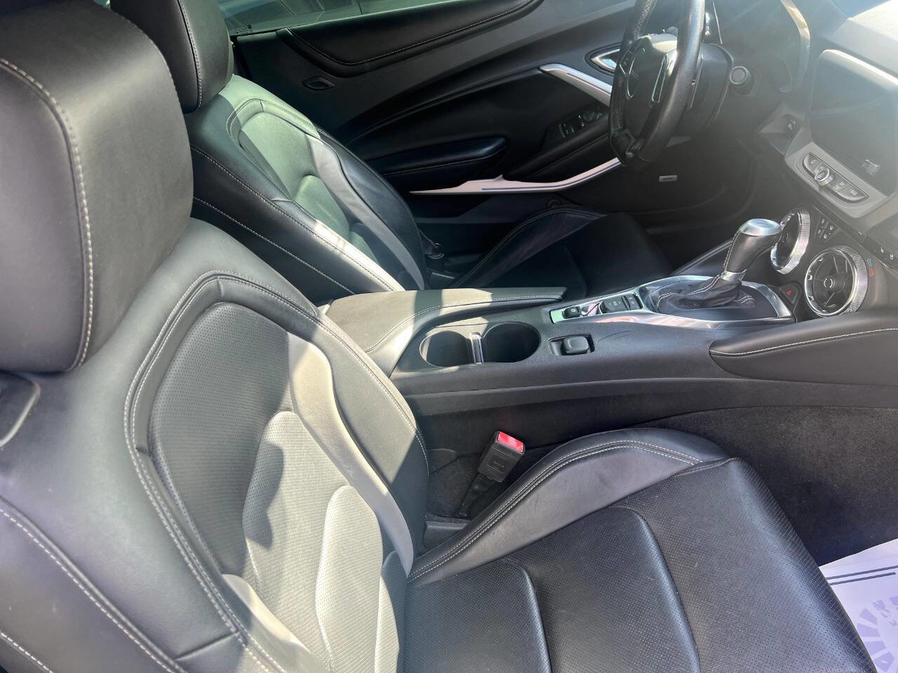 Used 2017 Chevrolet Camaro LT image 12