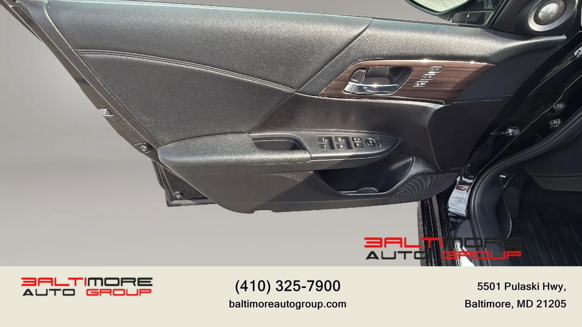 Used 2016 Honda Accord Touring image 14