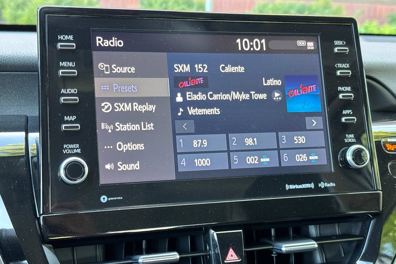 Used 2023 Toyota Camry XSE image 16