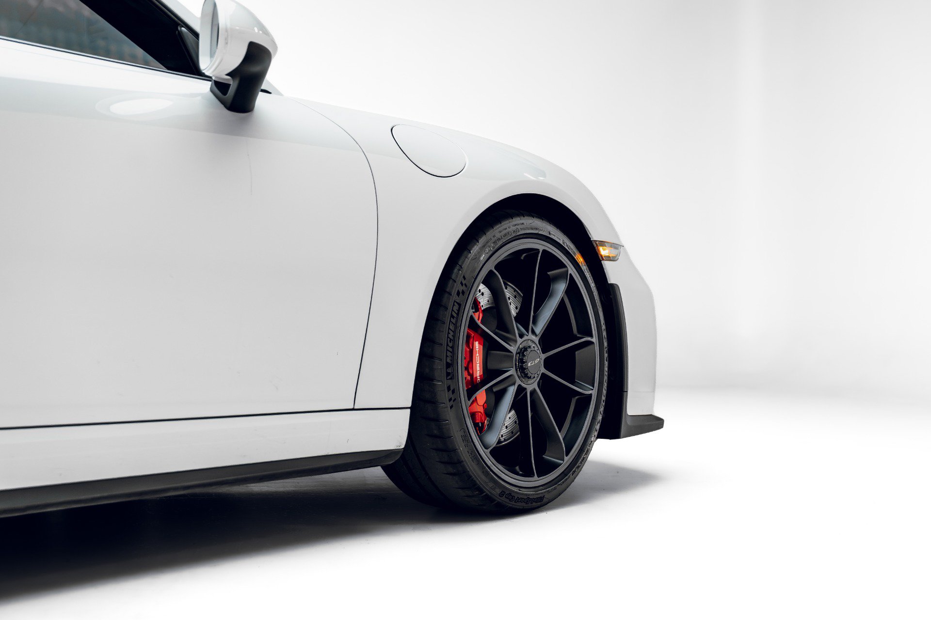 Used 2018 Porsche 911 GT3 RWD image 9