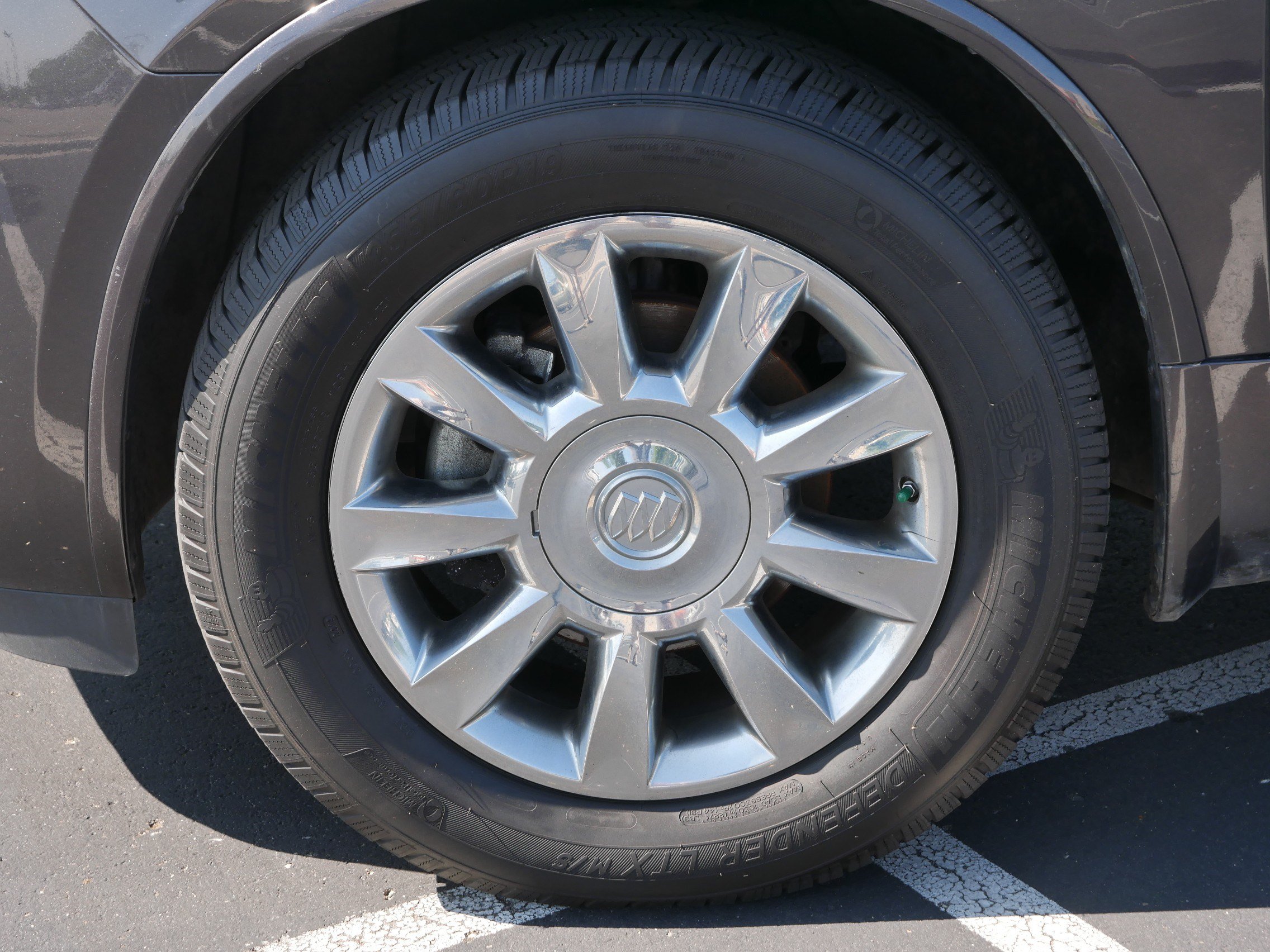 Used 2015 Buick Enclave Leather AWD/4WD image 15
