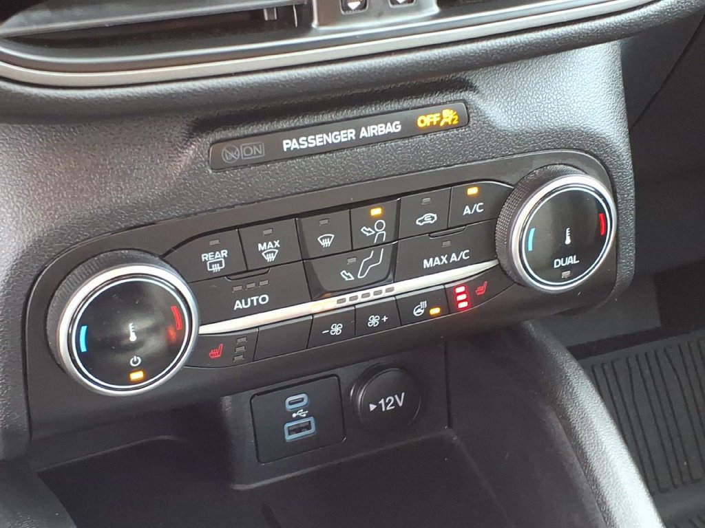 Used 2023 Ford Escape Active AWD/4WD image 22