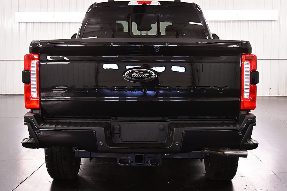 New 2026 Ford F350 Lariat w/ Black Appearance Package AWD/4WD image 6